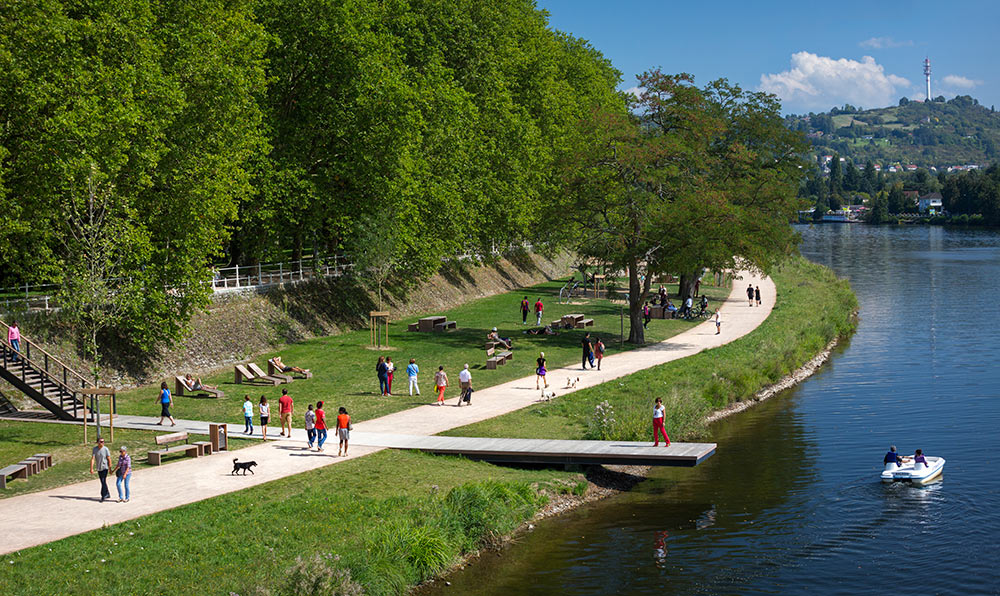 Esplanade des Berges de l'Allier à Vichy